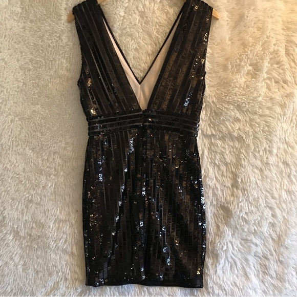 tfnc London women’s black sequinned dress. Size medium. - Picture 2 of 6